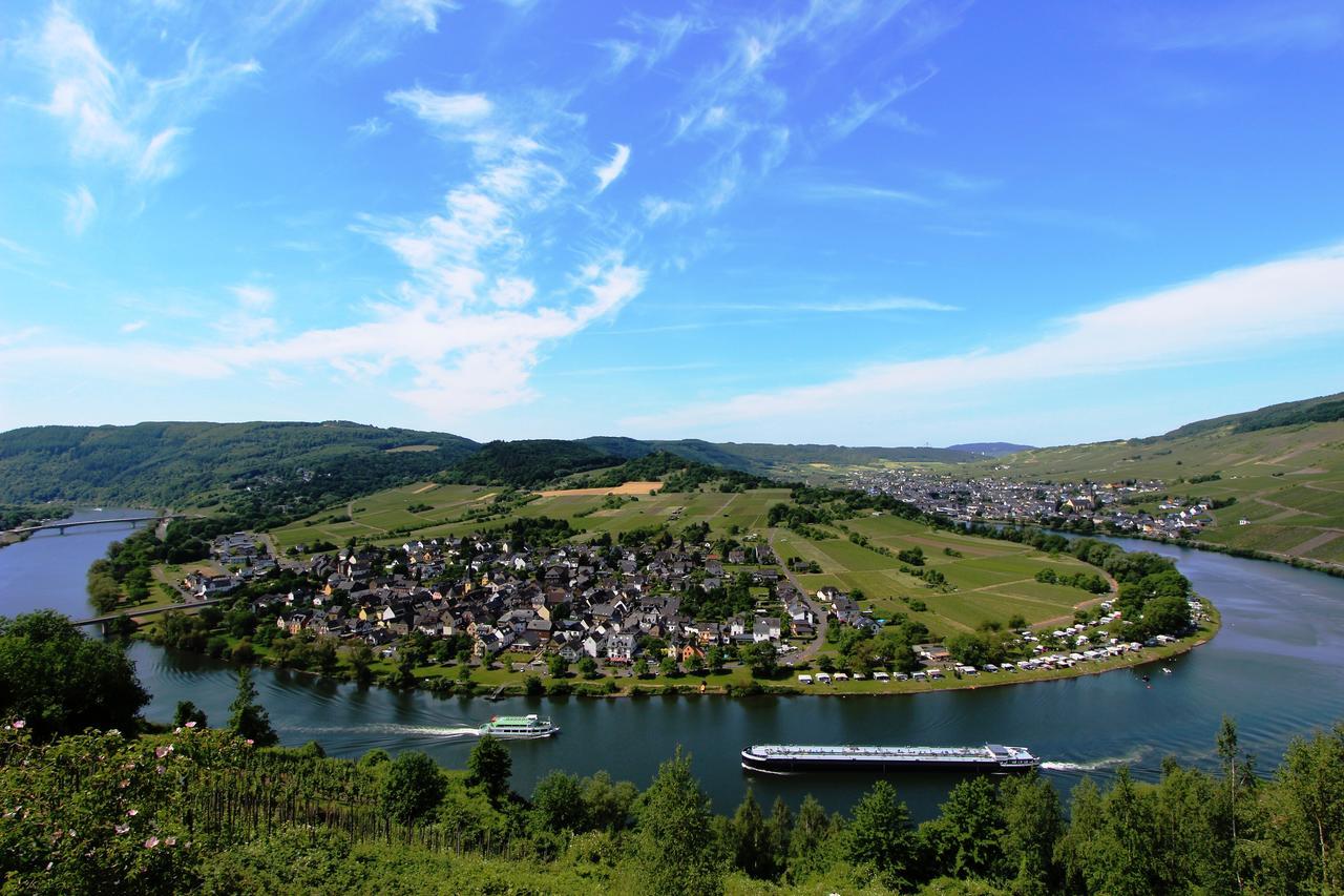 Landgasthaus Am Ufer Traben-Trarbach Luaran gambar